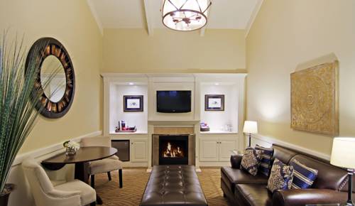 Imagen de la habitación del Hotel Carriage House Inn. Foto 2