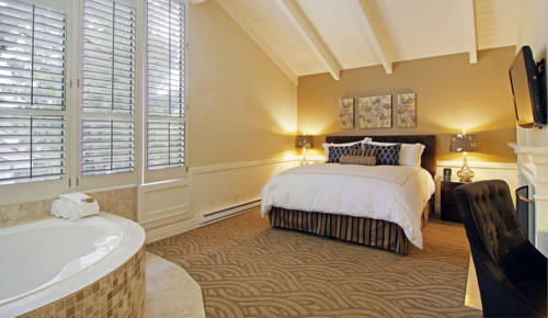 Imagen de la habitación del Hotel Carriage House Inn. Foto 14