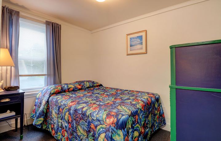 Imagen de la habitación del Hotel Carriage House Motel Cottages and Suites. Foto 18