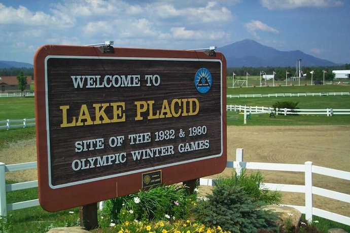 Imagen de los exteriores del Hotel Carriage House Motor Inn. Foto 11