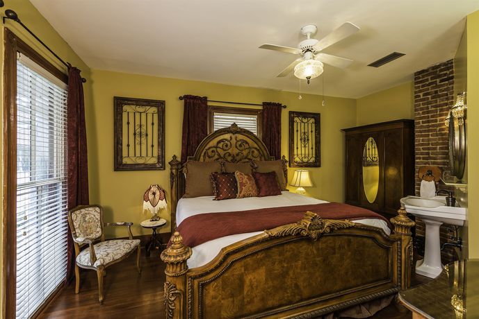 Imagen general del Hotel Carriage Way Inn. Foto 2