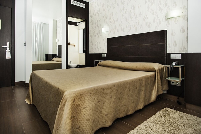 Imagen de la habitación del Hotel Carril. Foto 5