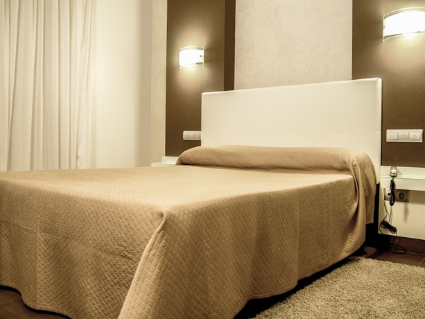 Imagen de la habitación del Hotel Carril. Foto 10