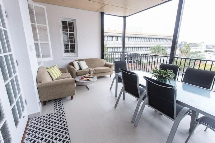 Imagen de la habitación del Hotel Carrington Manor. Foto 19