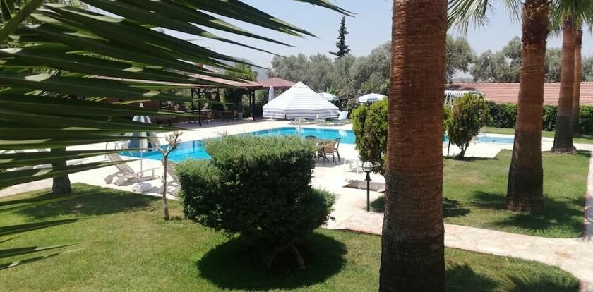Imagen general del Hotel Carrington Suites. Foto 5