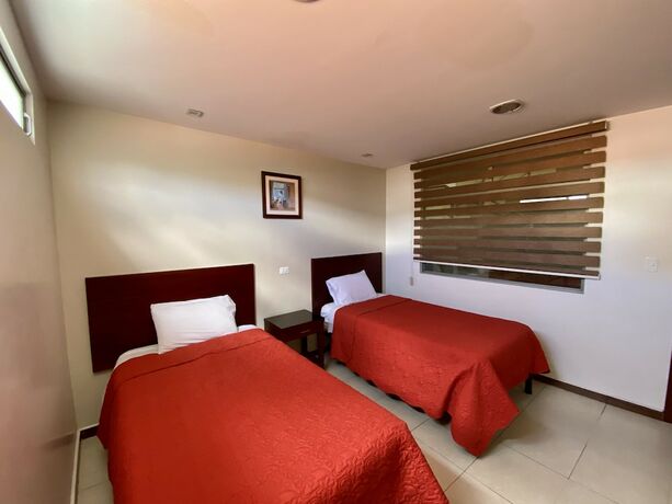 Imagen de la habitación del Hotel Carri&oacute;n. Foto 16