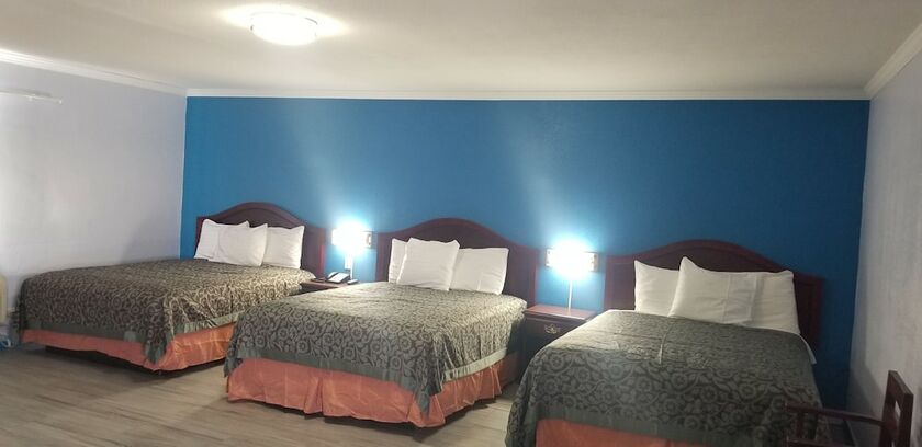 Imagen general del Hotel Carrizo Executive Inn. Foto 4
