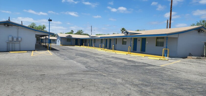 Imagen general del Hotel Carrizo Executive Inn. Foto 10