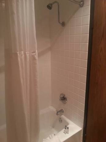 Imagen de la habitación del Hotel Carrollton Inn. Foto 4