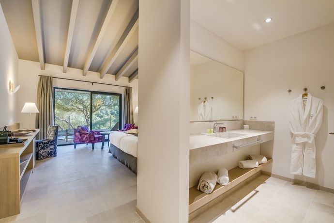 Imagen de la habitación del Hotel Carrossa Spa Villas. Foto 7