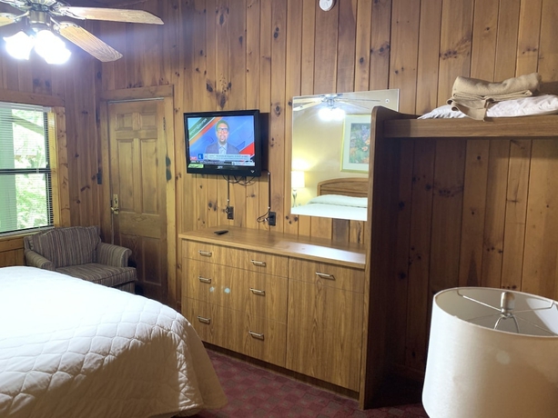 Imagen de la habitación del Hotel Carr\'s Northside Motel and Cottages. Foto 18