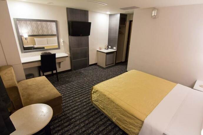 Imagen de la habitación del Hotel Carry. Foto 5