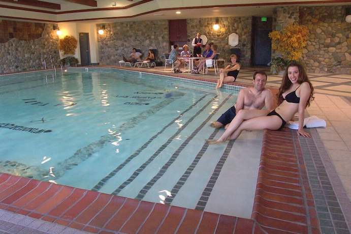 Imagen de la piscina del Hotel Carson Valley Inn. Foto 20