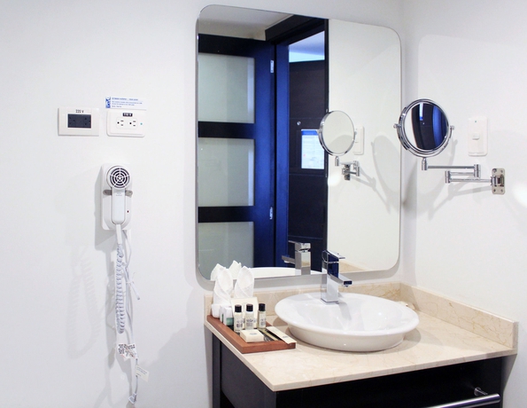 Imagen de la habitación del Hotel Cartagena Plaza. Foto 4