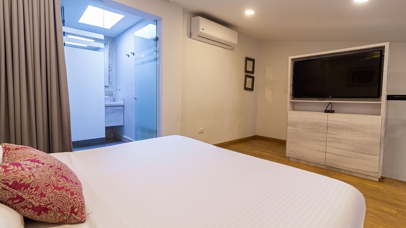 Imagen de la habitación del Hotel Cartagena Suites de Manga. Foto 18