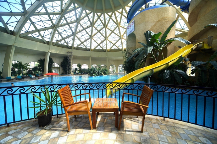 Imagen de la piscina del Hotel Carthage Thalasso Resort. Foto 5