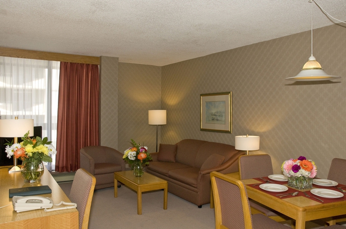 Imagen de los interiores del Hotel Cartier Place Suite. Foto 15