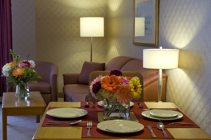 Imagen de la habitación del Hotel Cartier Place Suite. Foto 8