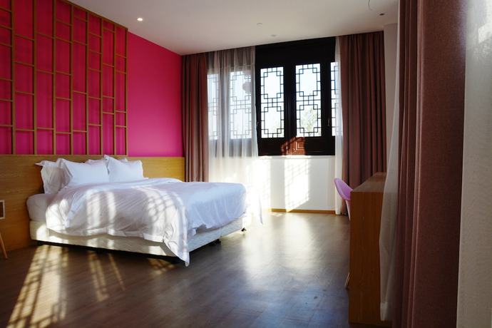 Imagen de la habitación del Hotel Carton King. Foto 6