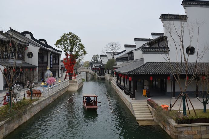 Imagen de los exteriores del Hotel Carton King. Foto 14