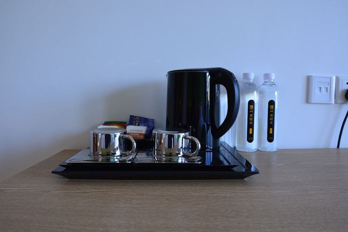 Imagen de la habitación del Hotel Carton King. Foto 10