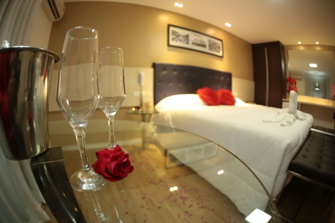 Imagen de la habitación del Hotel Caruaru Park. Foto 3