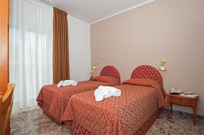 Imagen de la habitación del Hotel Caruso, Massa Lubrense. Foto 10