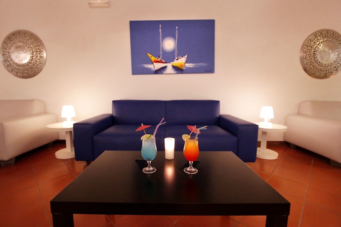 Imagen del bar/restaurante del Hotel Carvi Beach. Foto 6