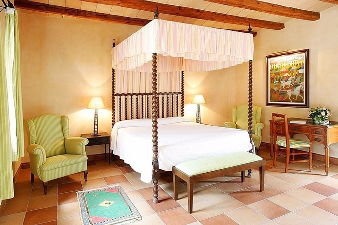 Imagen de la habitación del Hotel Ca's Garriguer. Foto 6