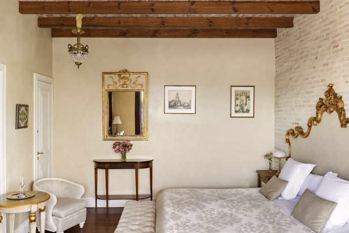 Imagen de la habitación del Hotel Casa 1800 Sevilla. Foto 4