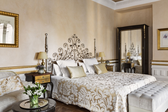 Imagen de la habitación del Hotel Casa 1800 Sevilla. Foto 10