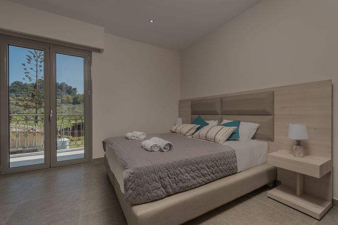 Imagen general del Hotel Casa 77 Zante by Karrass. Foto 1