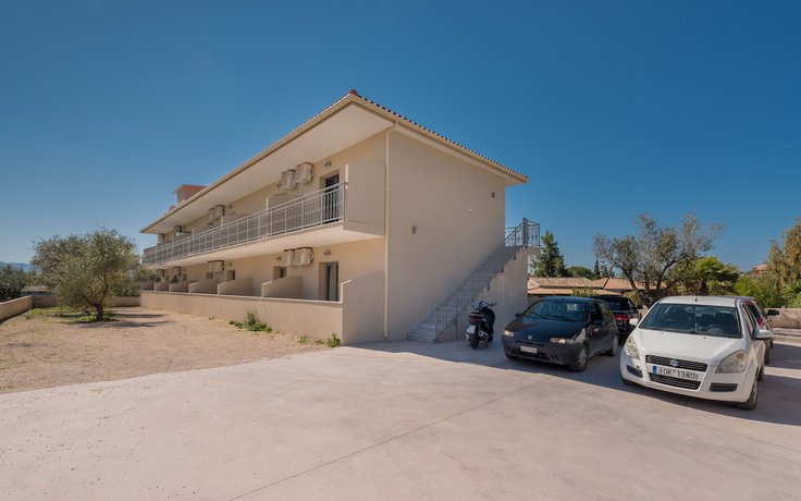 Imagen general del Hotel Casa 77 Zante by Karrass. Foto 2