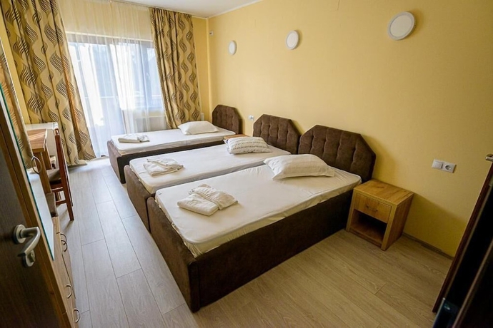 Imagen de la habitación del Hotel Casa ARENA Pitesti. Foto 2