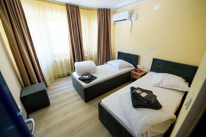Imagen de la habitación del Hotel Casa ARENA Pitesti. Foto 12