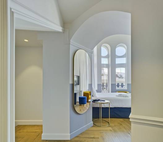 Imagen de la habitación del Hotel Casa Alberola Alicante, Curio Collection By Hilton. Foto 8