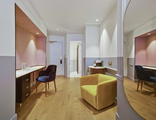 Imagen de la habitación del Hotel Casa Alberola Alicante, Curio Collection By Hilton. Foto 10