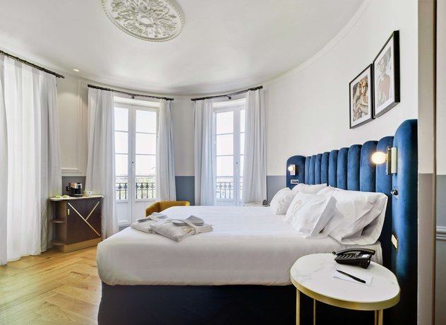 Imagen de la habitación del Hotel Casa Alberola Alicante, Curio Collection By Hilton. Foto 12