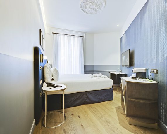 Imagen de la habitación del Hotel Casa Alberola Alicante, Curio Collection By Hilton. Foto 13