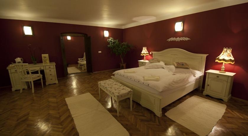 Imagen general del Hotel Casa Albert, Brasov. Foto 1