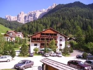 Imagen general del Hotel Casa Alpina - Alpin Haus. Foto 1