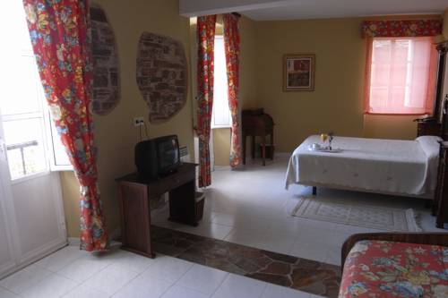 Imagen de la habitación del Hotel Casa Amadora. Foto 13