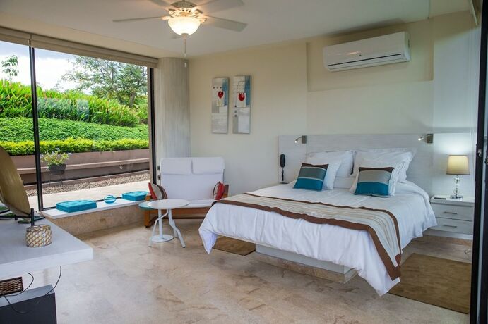 Imagen general del Hotel Casa Ambrosia - Adults Only. Foto 9