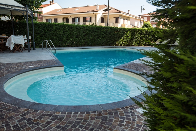 Imagen de la piscina del Hotel Casa Americani. Foto 15