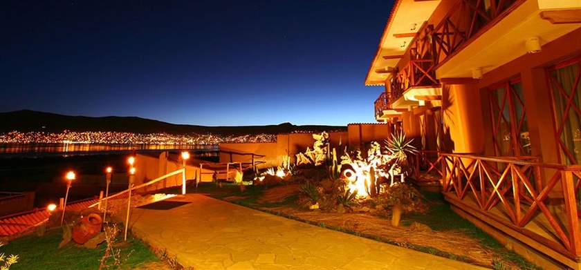 Imagen de los exteriores del Hotel Casa Andina Premium Puno. Foto 10