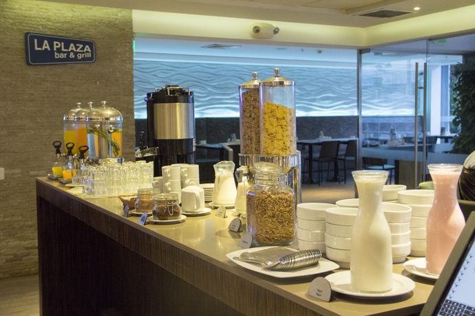 Imagen del bar/restaurante del Hotel Casa Andina Select Miraflores. Foto 5