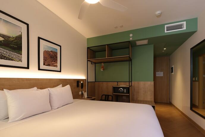 Imagen de la habitación del Hotel Casa Andina Standard Benavides. Foto 16