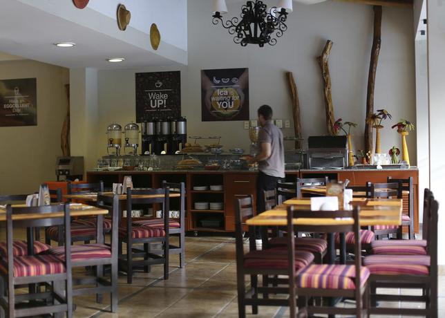 Imagen del bar/restaurante del Hotel Casa Andina Standard Nasca. Foto 2