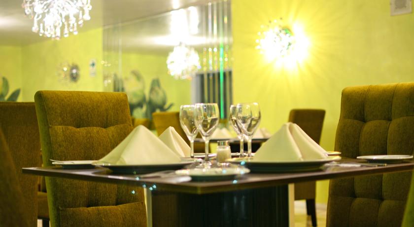 Imagen del bar/restaurante del Hotel Casa Andina Standard Trujillo Plaza. Foto 2