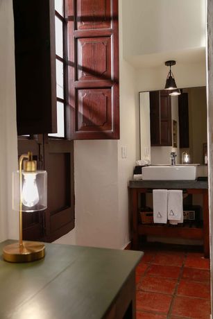 Imagen de la habitación del Hotel Casa Angeles. Foto 13